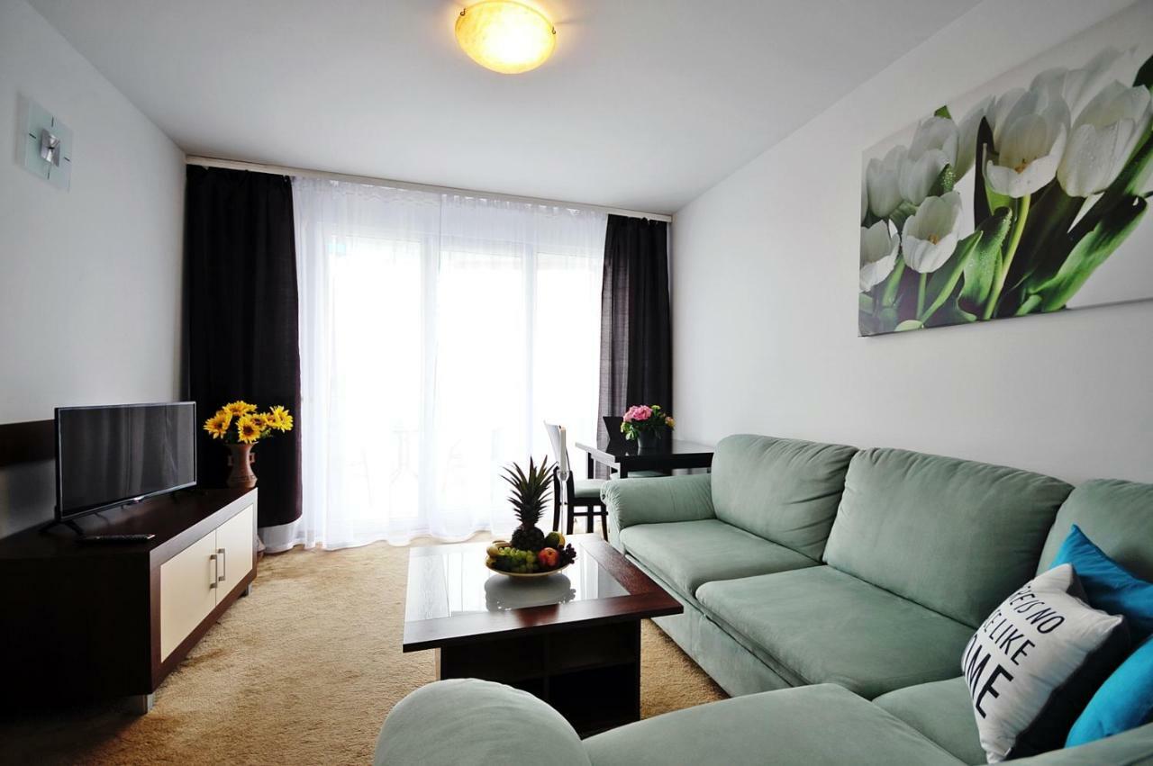 Apartament Parseta 606 *